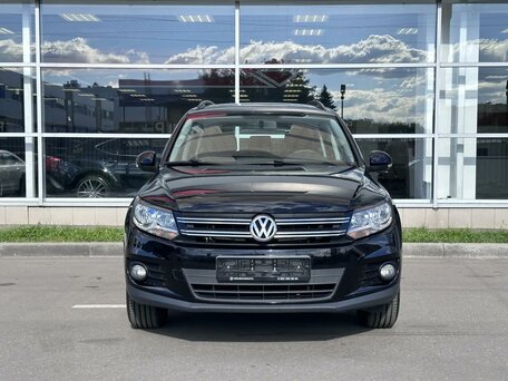 2011 Volkswagen Tiguan I Рестайлинг, чёрный, 870000 рублей, вид 2