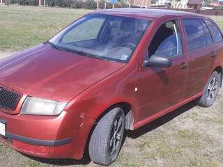 2003 Skoda Fabia I, пурпурный, 155000 рублей, вид 4
