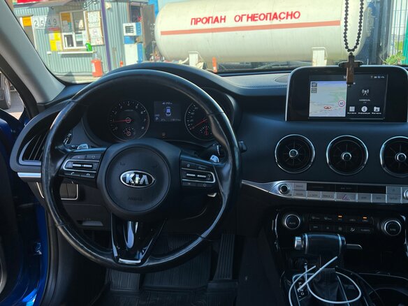 2018 Kia Stinger I, синий, 2100000 рублей - вид 10