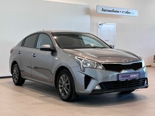 2020 Kia Rio IV Рестайлинг, серый, 1450000 рублей, вид 3