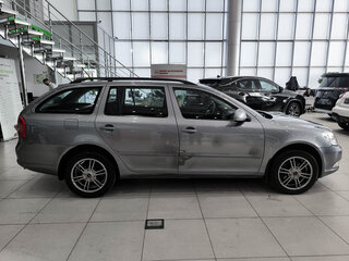 2012 Skoda Octavia II (A5) Рестайлинг, серый, 480000 рублей, вид 4