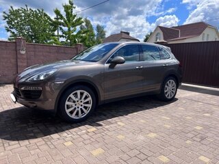 2010 Porsche Cayenne S II (958), коричневый, 2335000 рублей, вид 1