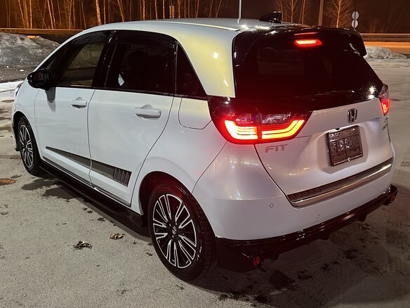 2020 Honda Fit Crosstar IV, белый, 1950000 рублей - вид 16