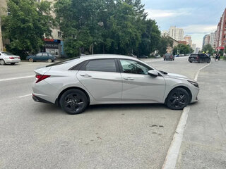 2021 Hyundai Elantra VII (CN7), серый, 1750000 рублей, вид 2