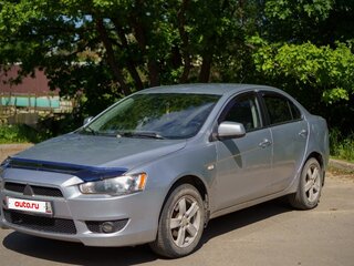 2010 Mitsubishi Lancer X, серебристый, 650000 рублей, вид 1