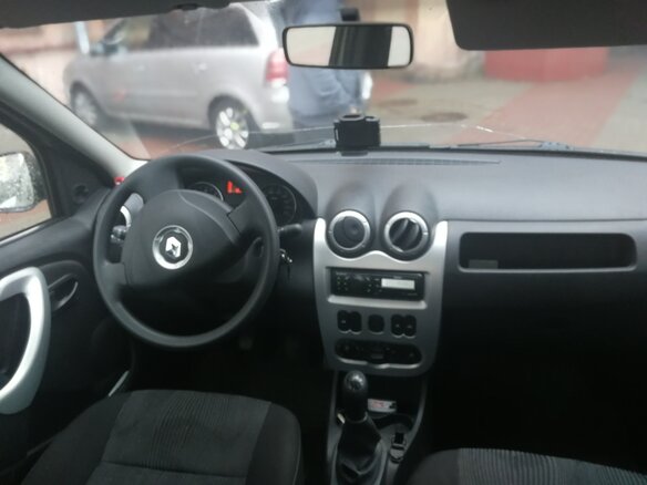 2014 Renault Logan I Рестайлинг, бежевый - вид 6