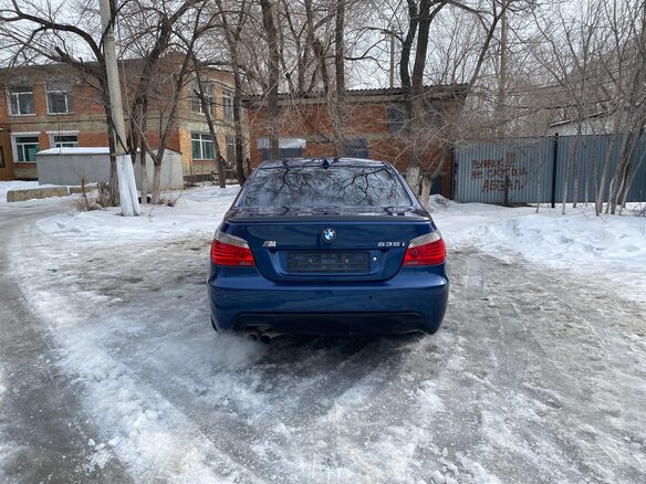 2007 BMW 5 серии 535i V (E60/E61) Рестайлинг, синий, 820000 рублей - вид 11