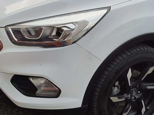 2018 Ford Kuga II Рестайлинг, белый, 1900000 рублей - вид 14