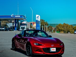 2015 Mazda Roadster IV (ND), красный, 1820000 рублей, вид 3
