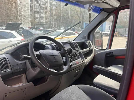 2009 Peugeot Boxer, красный, 820000 рублей, вид 3