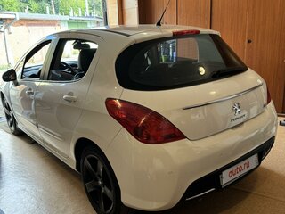 2011 Peugeot 308 I Рестайлинг, белый, 1100000 рублей, вид 5