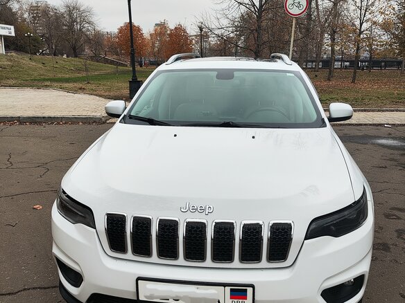 2019 Jeep Cherokee V (KL) Рестайлинг, белый, 2250000 рублей - вид 1