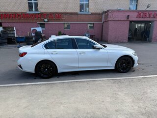 2019 BMW 3 серии 330i xDrive VII (G2x), белый, 3450000 рублей, вид 3