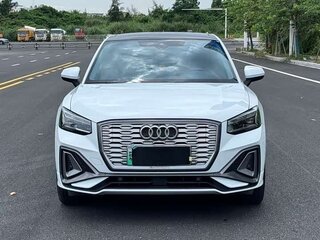 2022 Audi Q2 L e-tron I Рестайлинг, белый, 1561226 рублей, вид 2