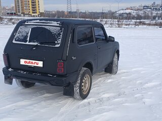 2011 Lada (ВАЗ) 2121 (4x4) I Рестайлинг, чёрный, 450000 рублей, вид 3