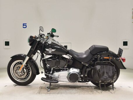 2011 Harley-Davidson Fat Boy, чёрный, 1077000 рублей, вид 1