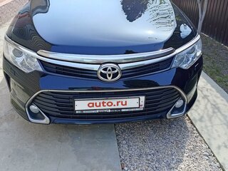 2016 Toyota Camry VII (XV50) Рестайлинг, чёрный, 1749000 рублей, вид 1