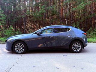 2021 Mazda 3 IV (BP), серый, 1700000 рублей, вид 4
