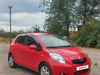 2008 Toyota Yaris Multimode II, красный, 630000 рублей, вид 1