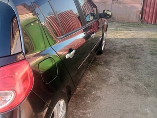 2009 Renault Clio III Рестайлинг, чёрный, 650000 рублей, вид 2