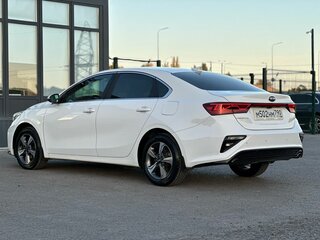 2021 Kia Cerato IV, белый, 1640000 рублей, вид 5