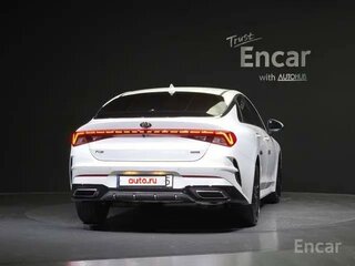 2021 Kia K5 III, белый, 1900000 рублей, вид 4