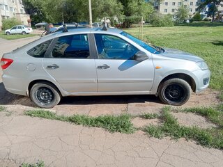 2015 Lada (ВАЗ) Granta I, серебристый, 650000 рублей, вид 3