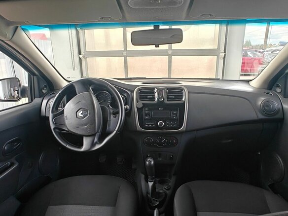 2016 Renault Logan II, белый, 399000 рублей - вид 10