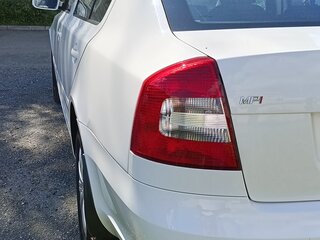 2013 Skoda Octavia II (A5) Рестайлинг, белый, 999999 рублей, вид 5