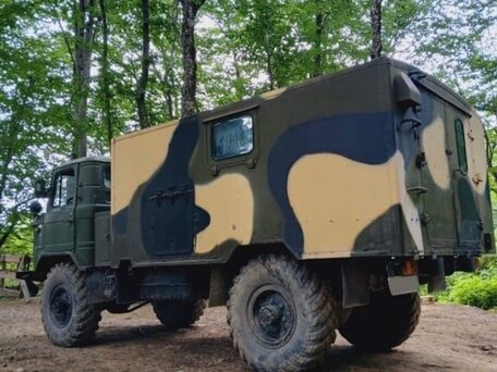 1990 ГАЗ 66, зелёный, 2000000 рублей, вид 3