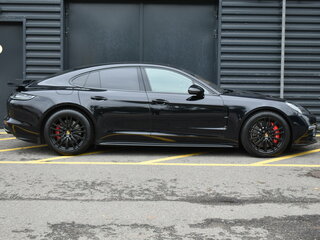2021 Porsche Panamera GTS II Рестайлинг, чёрный, 9900000 рублей, вид 5