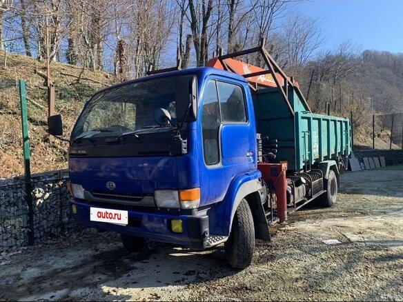 1992 Nissan Diesel Condor, синий, 3200000 рублей