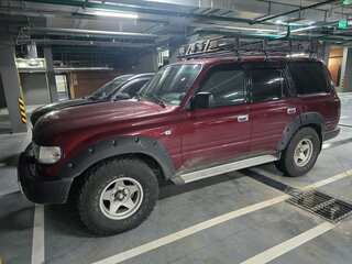 1997 Toyota Land Cruiser 80 Series Рестайлинг, красный, 2000000 рублей, вид 3