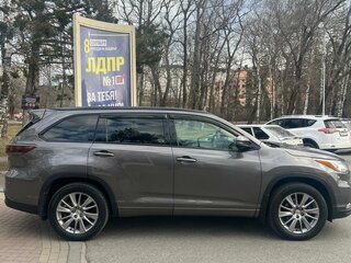 2014 Toyota Highlander III (XU50), серый, 2950000 рублей, вид 3