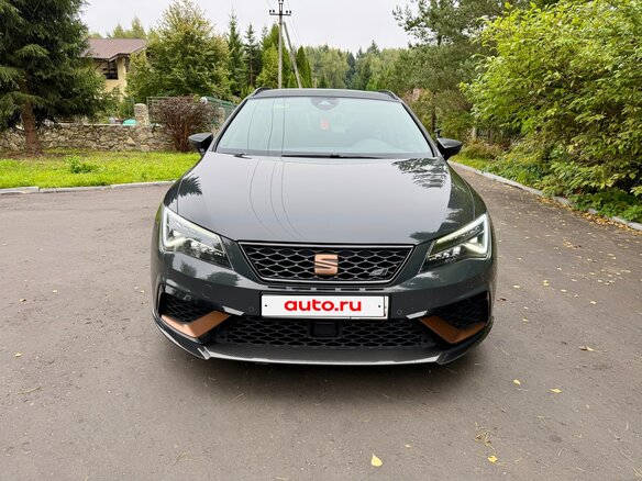2019 SEAT Leon Cupra 300 7-speed III Рестайлинг, серый, 4700000 рублей - вид 2