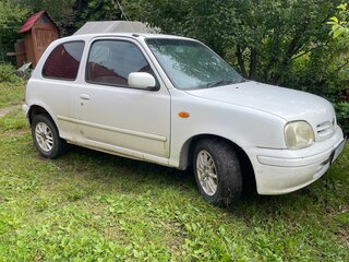 2001 Nissan March II (K11), белый, 95000 рублей, вид 2