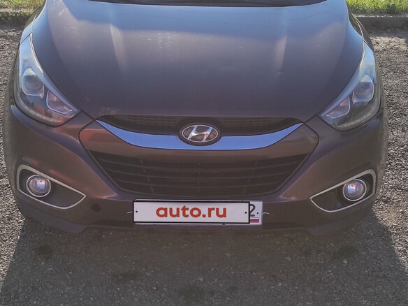 2014 Hyundai ix35 I Рестайлинг, коричневый, 1500000 рублей - вид 2
