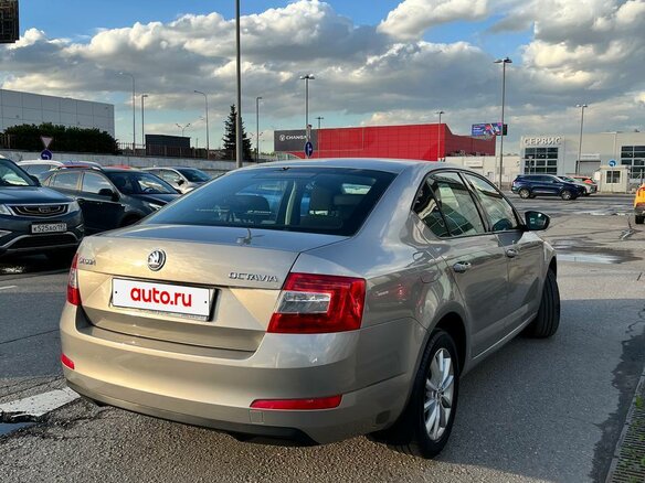 2013 Skoda Octavia III (A7), бежевый, 888888 рублей - вид 6