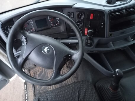 2020 КамАЗ 5490, белый, 1797250 рублей, вид 5