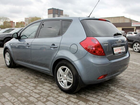 2009 Kia Ceed I, серый - вид 5