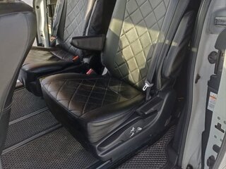 2015 Toyota Noah III (R80), белый, 1800000 рублей, вид 3