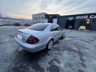 2003 Mercedes-Benz E-Класс 220 III (W211, S211), серебристый, 850000 рублей, вид 5