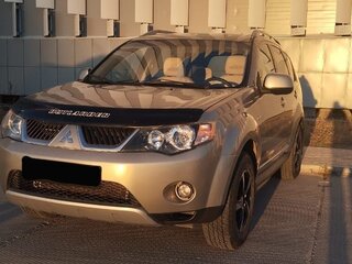 2008 Mitsubishi Outlander II, бежевый, 1350000 рублей, вид 2
