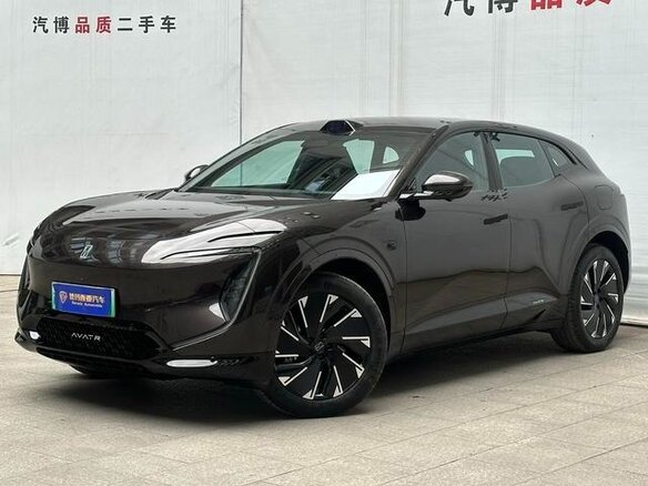 2024 Avatr 07, чёрный, 6900000 рублей