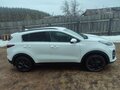 2021 Kia Sportage IV Рестайлинг, белый, 3150000 рублей - вид 4