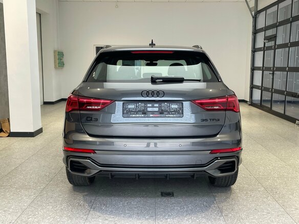 2026 Audi Q3 35 TFSI II (F3), серый - вид 4