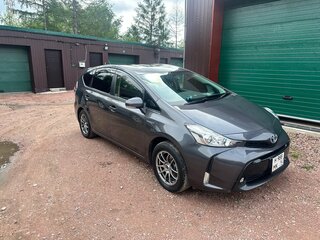 2016 Toyota Prius Alpha I (ZVW40/41) Рестайлинг, серый, 1650000 рублей, вид 2