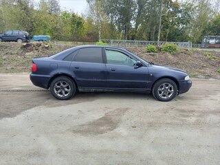 1998 Audi A4 I (B5), синий, 340000 рублей, вид 2