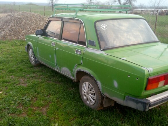 1983 Lada (ВАЗ) 2105, зелёный - вид 4