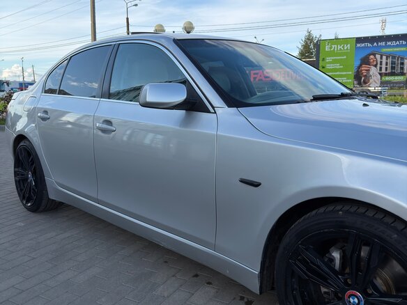 2008 BMW 5 серии 528i V (E60/E61) Рестайлинг, серый - вид 12